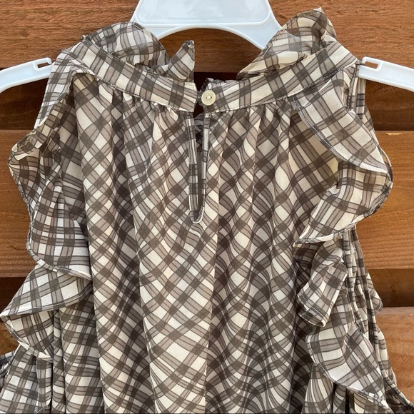 Max Studio Ruffle Top - Picture 9 of 10